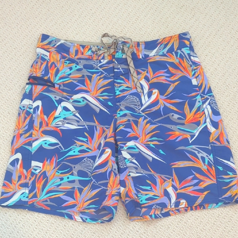 Men's Patagonia Wayfarer board shorts-sz 31